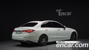 Mercedes-Benz C-Class C300 4MATIC Avantgarde 2024 года из Южной Кореи