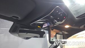 Mercedes-Benz C-Class C300 4MATIC Avantgarde 2024 года из Южной Кореи