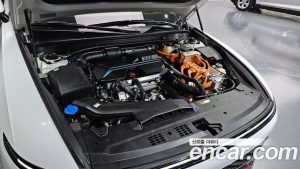 Hyundai Grandeur Calligraphy 2024 года из Южной Кореи