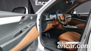 Genesis GV80 2.5T Бензин 2WD 2024 года из Южной Кореи