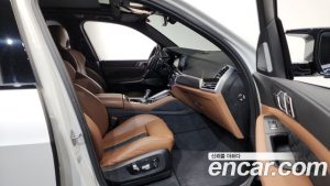 BMW X5M 4.4 Competition 2023 года из Южной Кореи