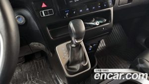 Hyundai Staria L3.5 Wagon 5 2024 года из Южной Кореи