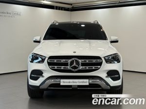Mercedes-Benz GLE-Class GLE300d 4MATIC 2025 года из Южной Кореи