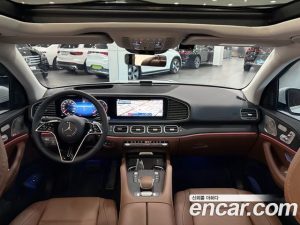 Mercedes-Benz GLE-Class GLE300d 4MATIC 2025 года из Южной Кореи