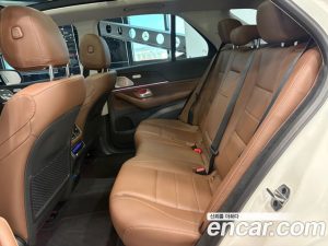 Mercedes-Benz GLE-Class GLE300d 4MATIC 2025 года из Южной Кореи