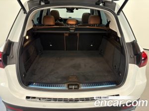 Mercedes-Benz GLE-Class GLE300d 4MATIC 2025 года из Южной Кореи