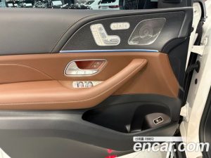 Mercedes-Benz GLE-Class GLE300d 4MATIC 2025 года из Южной Кореи