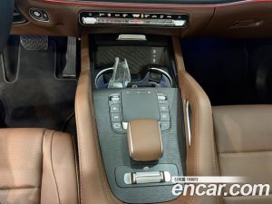 Mercedes-Benz GLE-Class GLE300d 4MATIC 2025 года из Южной Кореи