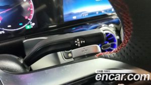 Mercedes-Benz GLB-Class GLB250 4MATIC 2025 года из Южной Кореи