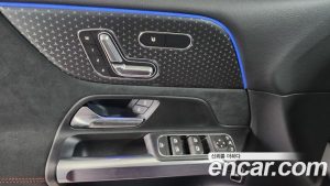 Mercedes-Benz GLB-Class GLB250 4MATIC 2025 года из Южной Кореи