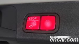 Mercedes-Benz GLB-Class GLB250 4MATIC 2025 года из Южной Кореи