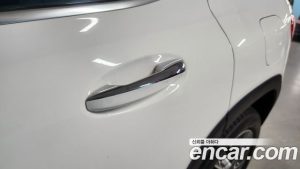 Mercedes-Benz GLB-Class GLB250 4MATIC 2025 года из Южной Кореи