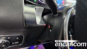 Mercedes-Benz GLB-Class GLB250 4MATIC 2025 года из Южной Кореи