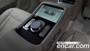 Genesis G90 Бензин 3.5 Turbo AWD 2026 года из Южной Кореи