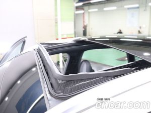 Mercedes-Benz GLC-Class GLC300 4MATIC AMG Line 2025 года из Южной Кореи