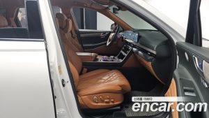 Genesis GV80 2.5T Бензин AWD 2024 года из Южной Кореи