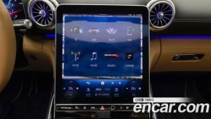 Mercedes-Benz SL-Class AMG SL63 4MATIC+ 2024 года из Южной Кореи