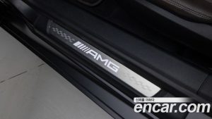 Mercedes-Benz SL-Class AMG SL63 4MATIC+ 2024 года из Южной Кореи