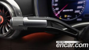 Mercedes-Benz SL-Class AMG SL63 4MATIC+ 2024 года из Южной Кореи