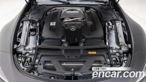 Mercedes-Benz SL-Class AMG SL63 4MATIC+ 2024 года из Южной Кореи