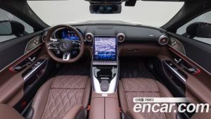 Mercedes-Benz SL-Class AMG SL63 4MATIC+ 2024 года из Южной Кореи