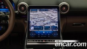 Mercedes-Benz SL-Class AMG SL63 4MATIC+ 2024 года из Южной Кореи