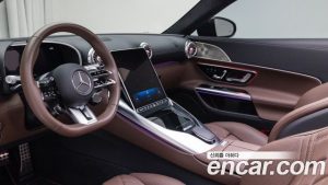 Mercedes-Benz SL-Class AMG SL63 4MATIC+ 2024 года из Южной Кореи