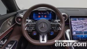 Mercedes-Benz SL-Class AMG SL63 4MATIC+ 2024 года из Южной Кореи