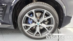 BMW X5 xDrive 40i M Sport 2024 года из Южной Кореи
