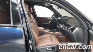 BMW X5 xDrive 40i M Sport 2024 года из Южной Кореи