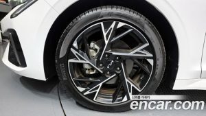 Kia K5 2.0 2024 года из Южной Кореи