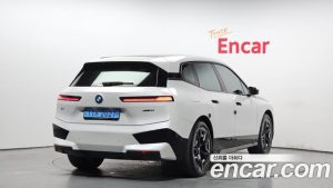 BMW iX xDrive50 Sport Plus 2023 года из Южной Кореи