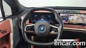 BMW iX xDrive50 Sport Plus 2023 года из Южной Кореи