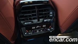 BMW iX xDrive50 Sport Plus 2023 года из Южной Кореи