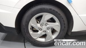 Hyundai Sonata 2.0 LPG() 2024 года из Южной Кореи