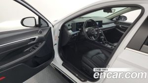 Hyundai Sonata 2.0 LPG() 2024 года из Южной Кореи