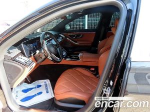 Mercedes-Benz S-Class Maybach S580 4MATIC 2024 года из Южной Кореи