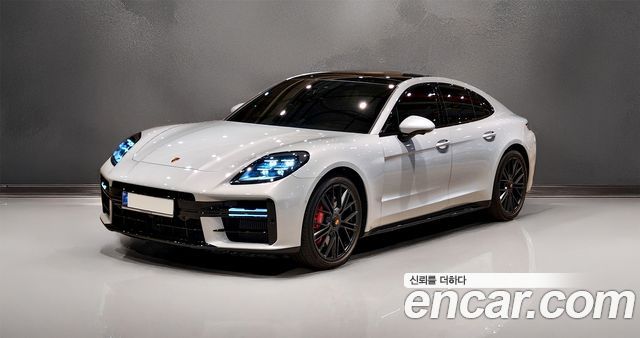 Porsche Panamera 4.0 GTS 2025 года из Кореи