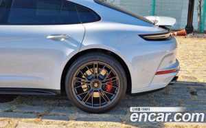 Porsche Panamera 4.0 GTS 2025 года из Южной Кореи