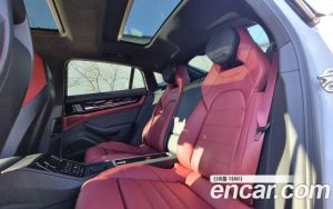 Porsche Panamera 4.0 GTS 2025 года из Южной Кореи