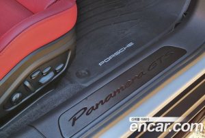 Porsche Panamera 4.0 GTS 2025 года из Южной Кореи