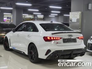 Audi RS3 2.5 TFSI 4WD Carbon Edition 2025 года из Южной Кореи
