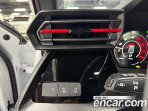 Audi RS3 2.5 TFSI 4WD Carbon Edition 2025 года из Южной Кореи