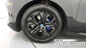 BMW iX xDrive50 Sport Plus 2023 года из Южной Кореи