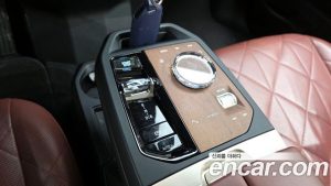 BMW iX xDrive50 Sport Plus 2023 года из Южной Кореи