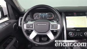Land Rover Discovery D250 SE 2023 года из Южной Кореи