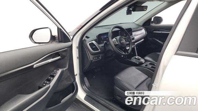 41067312_010.jpg Kia Seltos Бензин 1.6 Turbo 2WD 2024 года из Южной Кореи