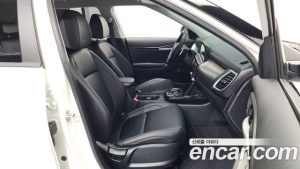 Kia Seltos Бензин 1.6 Turbo 2WD 2024 года из Южной Кореи