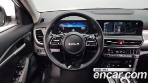 Kia Seltos Бензин 1.6 Turbo 2WD 2024 года из Южной Кореи
