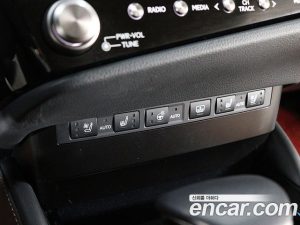 Lexus ES Luxury Plus 2023 года из Южной Кореи